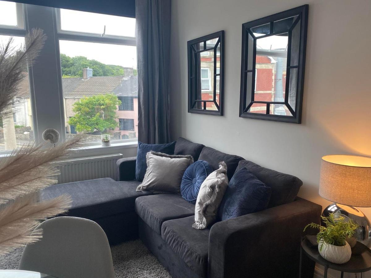 The Retreats 2 Kenfig Hill Pet Friendly 2 Bedroom Flat With King Size Bed Twin Beds And Sofa Bed Sleeps Up To 5 People Exteriér fotografie